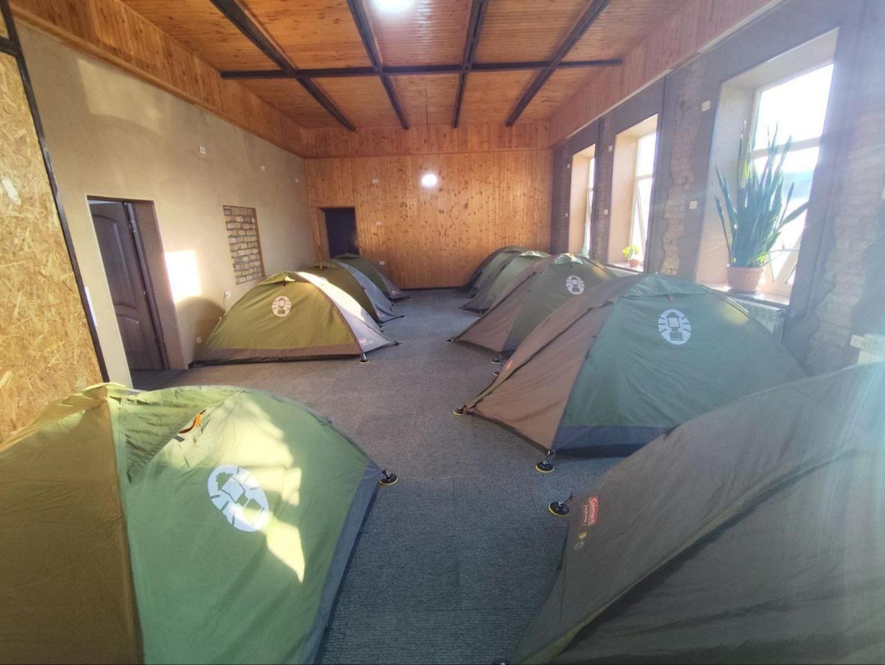 Urban Monkey Tent Hostel & Bar Каракол Экстерьер фото