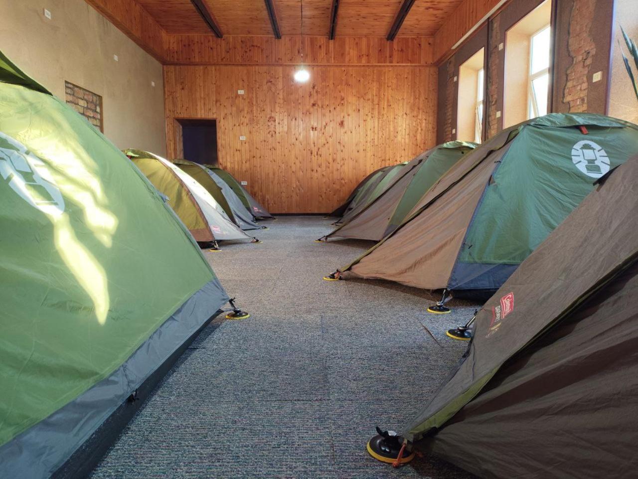 Urban Monkey Tent Hostel & Bar Каракол Экстерьер фото