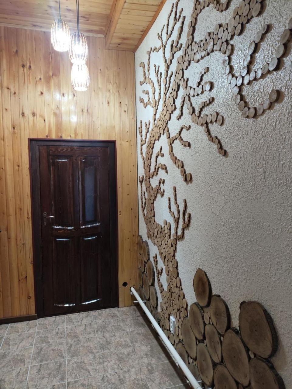 Urban Monkey Tent Hostel & Bar Каракол Экстерьер фото